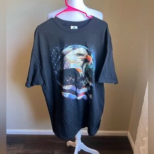 ACTIVE APPAREL Bobby G’s 2000 American eagle black short sleeve t shirt